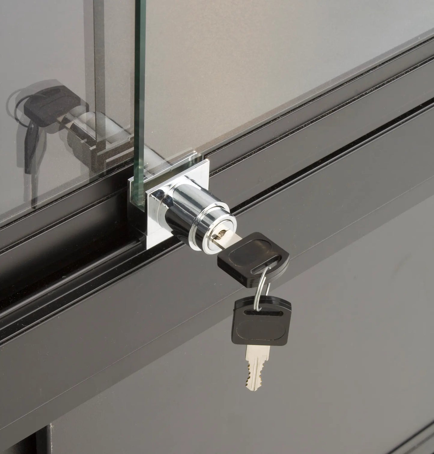 SHELF - Glass Display Showcase 5FT — Modern Retail Counter with LED-Ready Shelving (Copy)