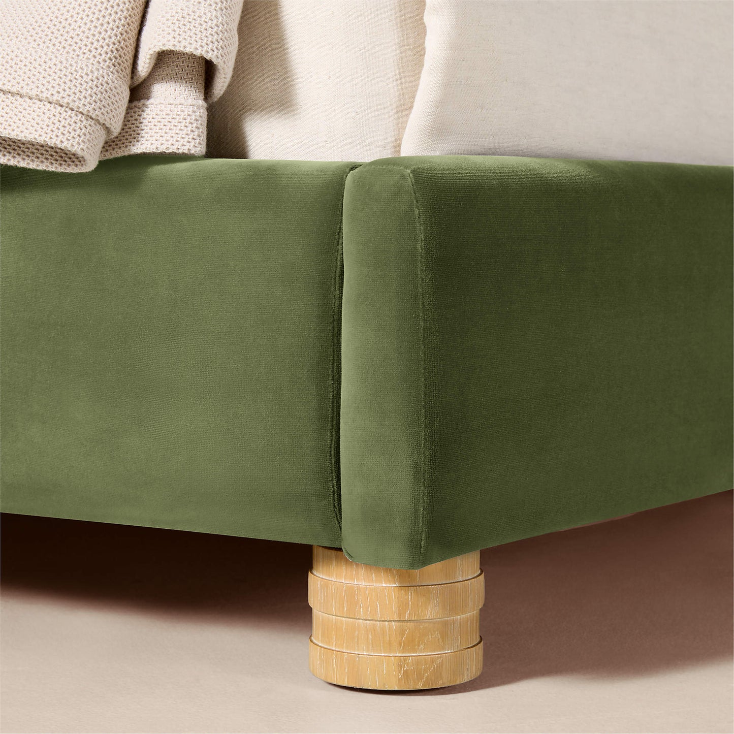 ELOISE - STORAGE BED