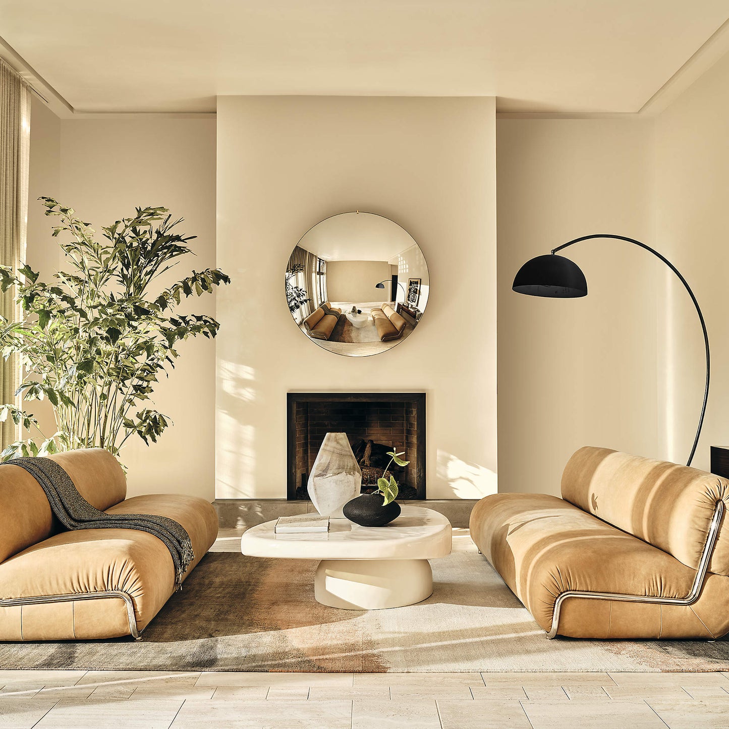 BEAU - Oval High-Gloss White Concrete Coffee Table