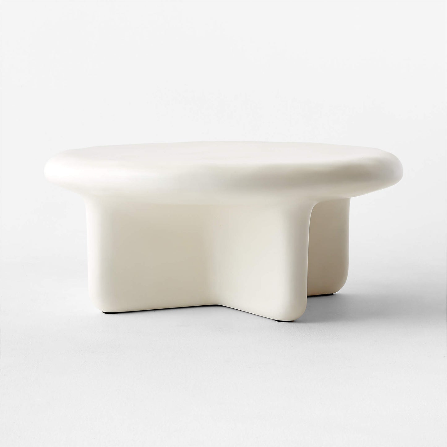 WESTON - Round Ivory Resin Coffee Table