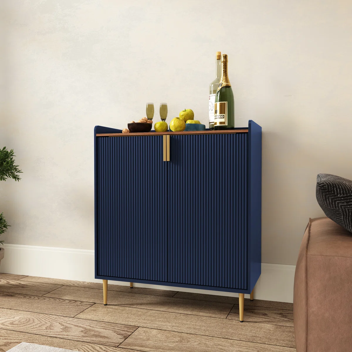 ARIA - FLUTED BAR UNIT
