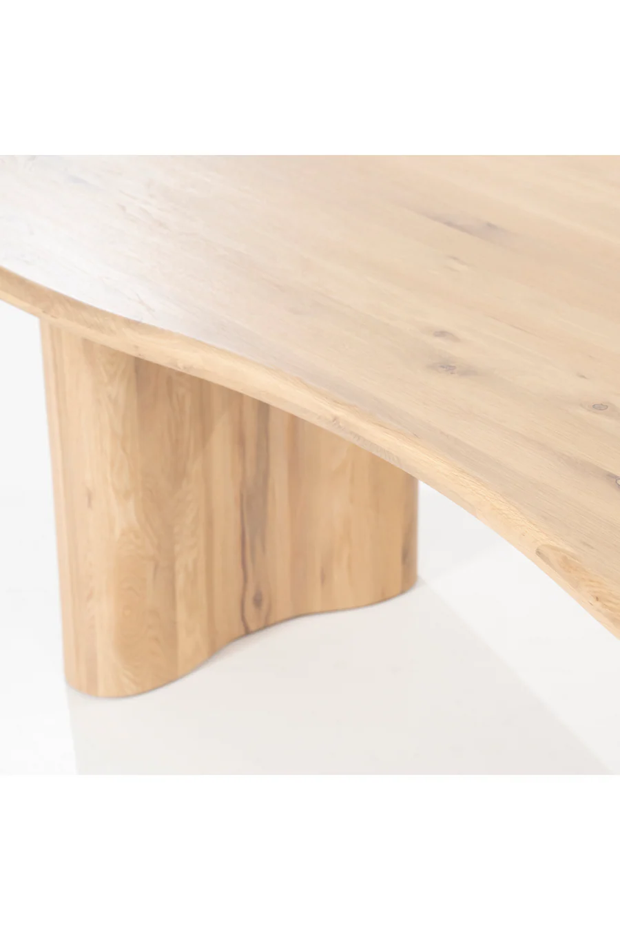 THOMAS - DINING TABLE